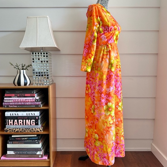 Vintage 1970s Hawaiian Floral Print Maxi Dress XS - Picture 3 of 7